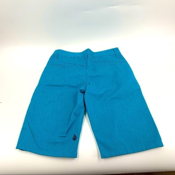 Volcom casual shorts - Picture 2 of 5